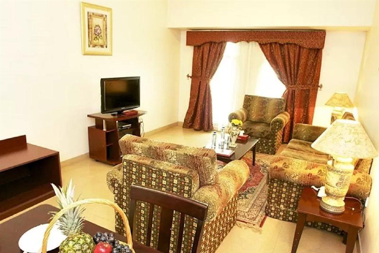 Safeer Plaza Hotel Muskat Bagian luar foto