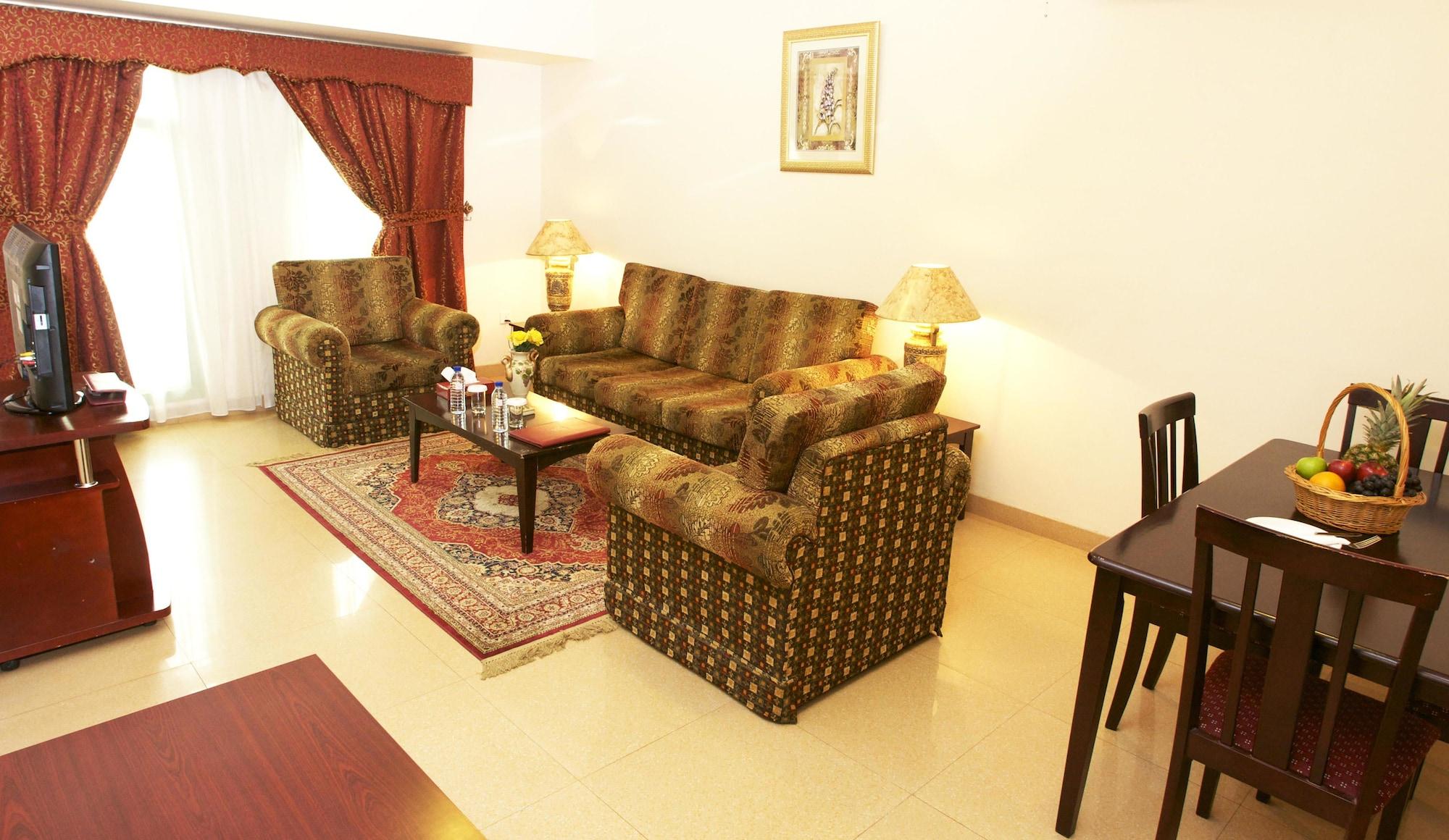 Safeer Plaza Hotel Muskat Bagian luar foto