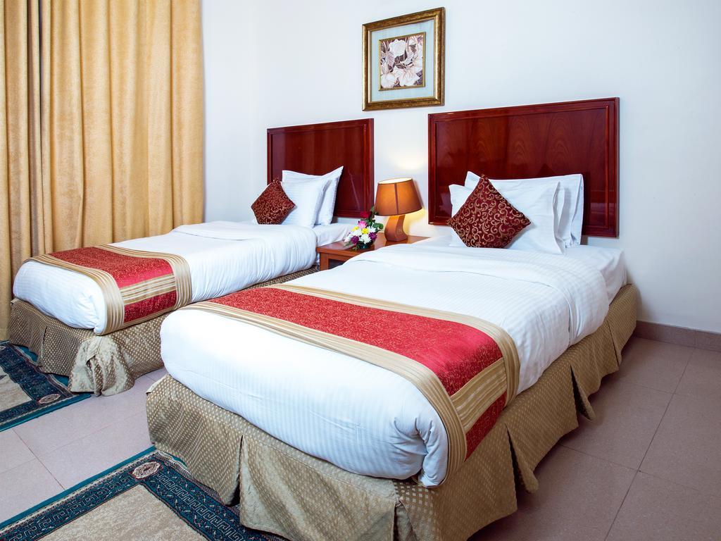 Safeer Plaza Hotel Muskat Bagian luar foto